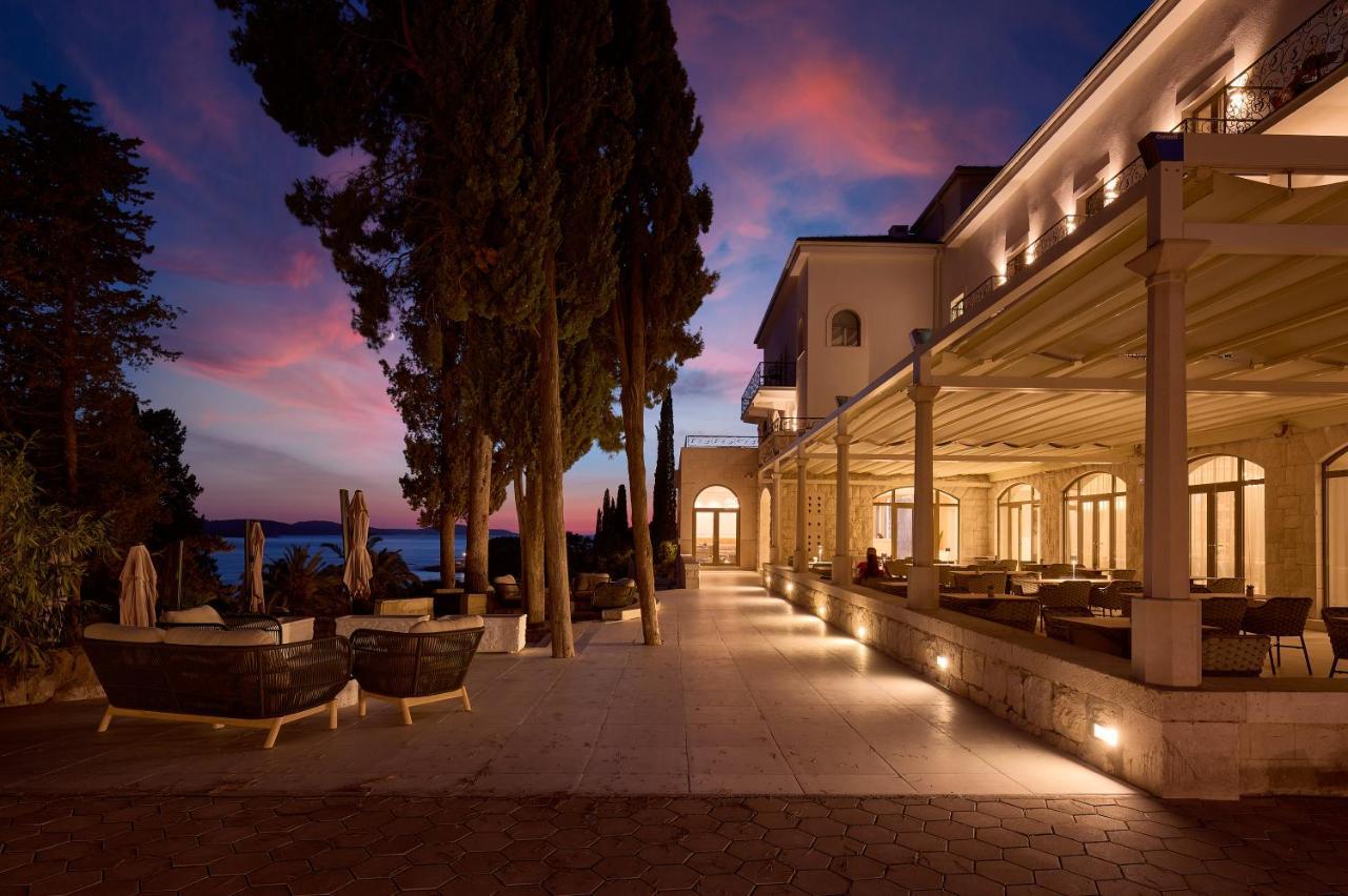 Hotel Moeesy, Blue & Green Oasis Hvar Town Exterior photo